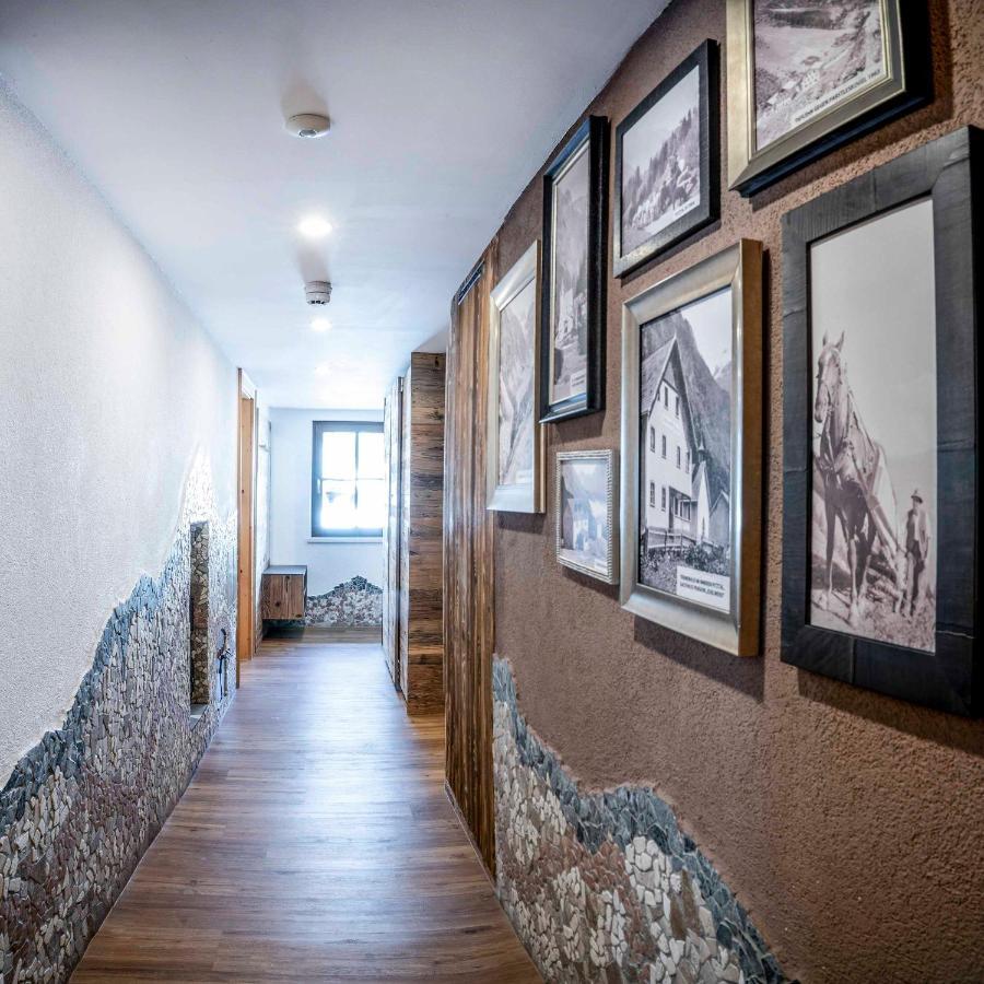Hotel Almhof-Reithof Pitztal Sankt Leonhard im Pitztal Esterno foto