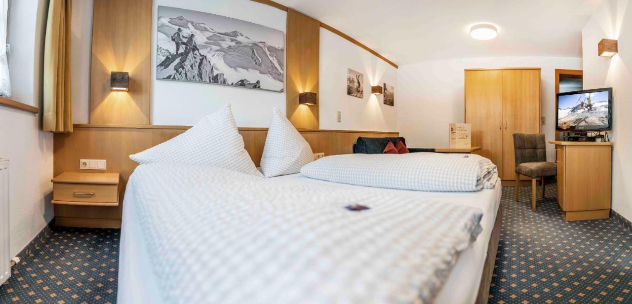 Hotel Almhof-Reithof Pitztal Sankt Leonhard im Pitztal Esterno foto